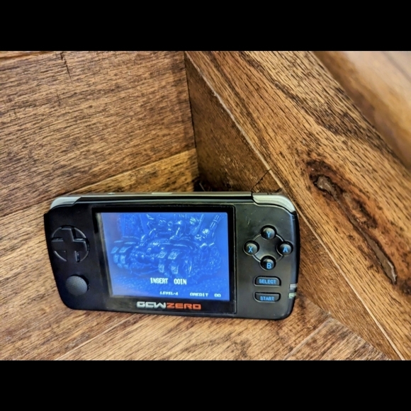 GCW Zero Open Source Portable video game system - Picture 7 of 7